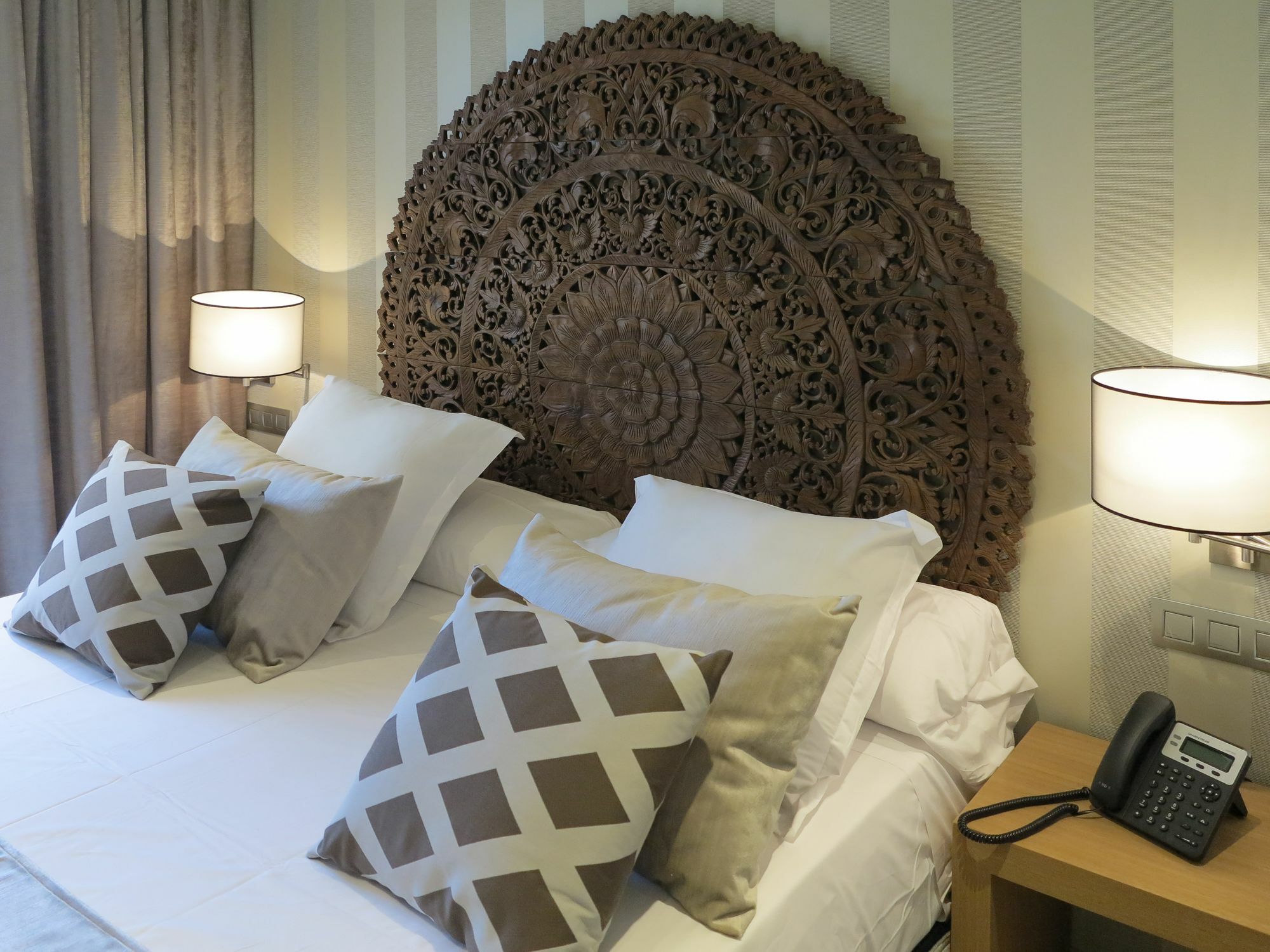 Serennia Exclusive Rooms Barcelona Exterior foto